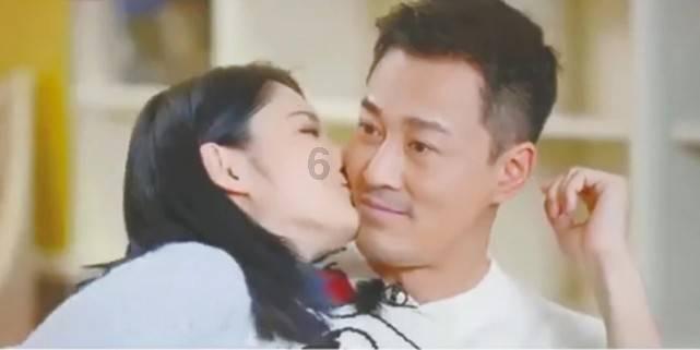 滚动的圆球无敌版